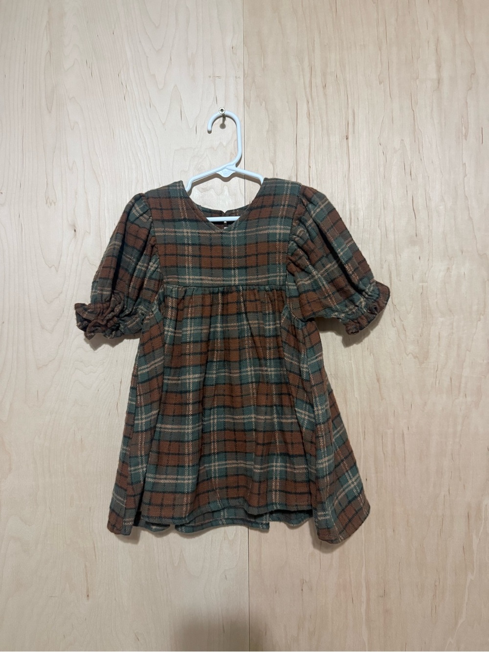 Rylee + Cru Plaid Puff-Sleeve Dress - Brown & Green